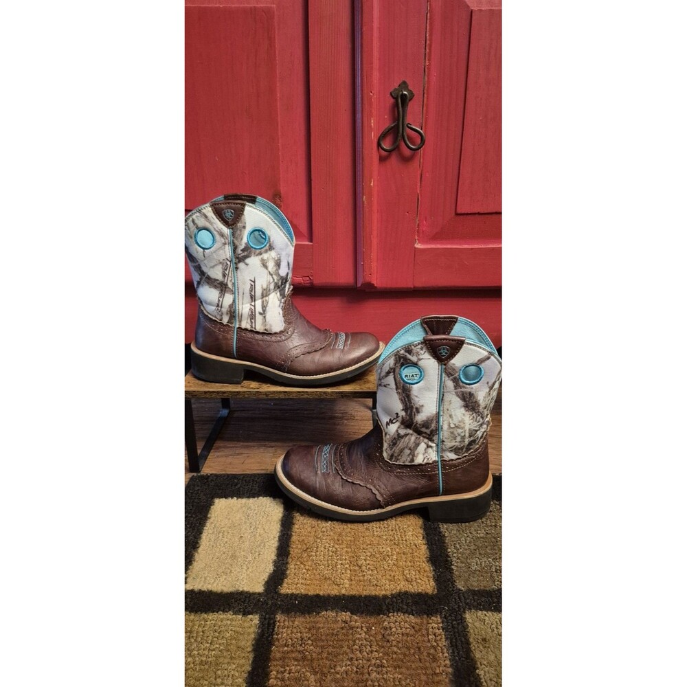 Ariat Women's 9.5 B Fatbaby Teal Brown Camo Realtree Cowgirl Western Boots EUC